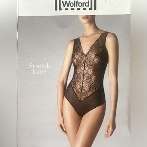 WOLFORD- black STRETCH LACE STRINGBODY- NWT